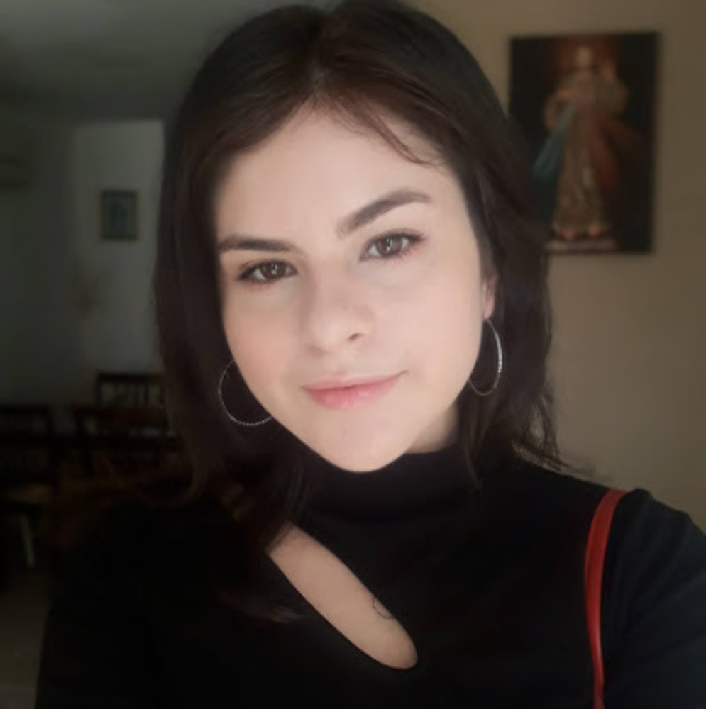 Meet your Posher, Mariana